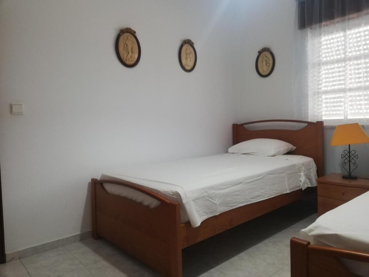 Guesthouse Tavira Moura Luaran gambar